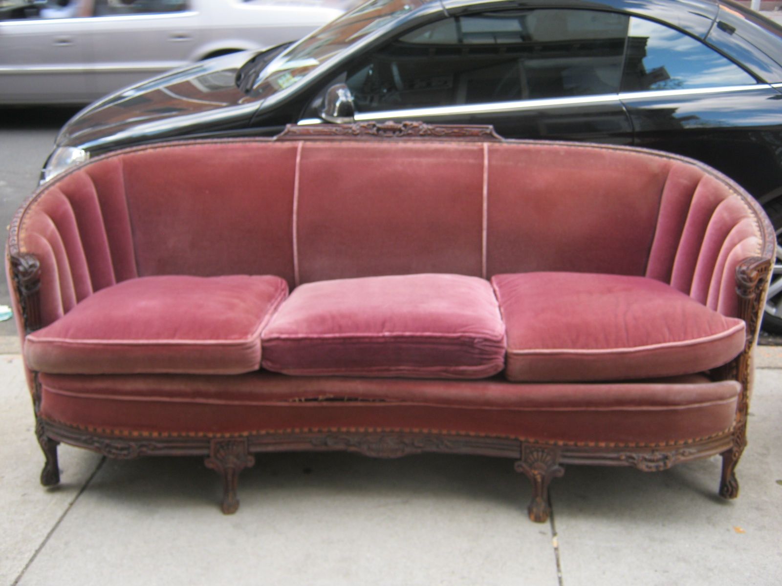 Uhuru Furniture Collectibles Victorian Sofa Sold Throughout 1930s Couch (View 12 of 15)