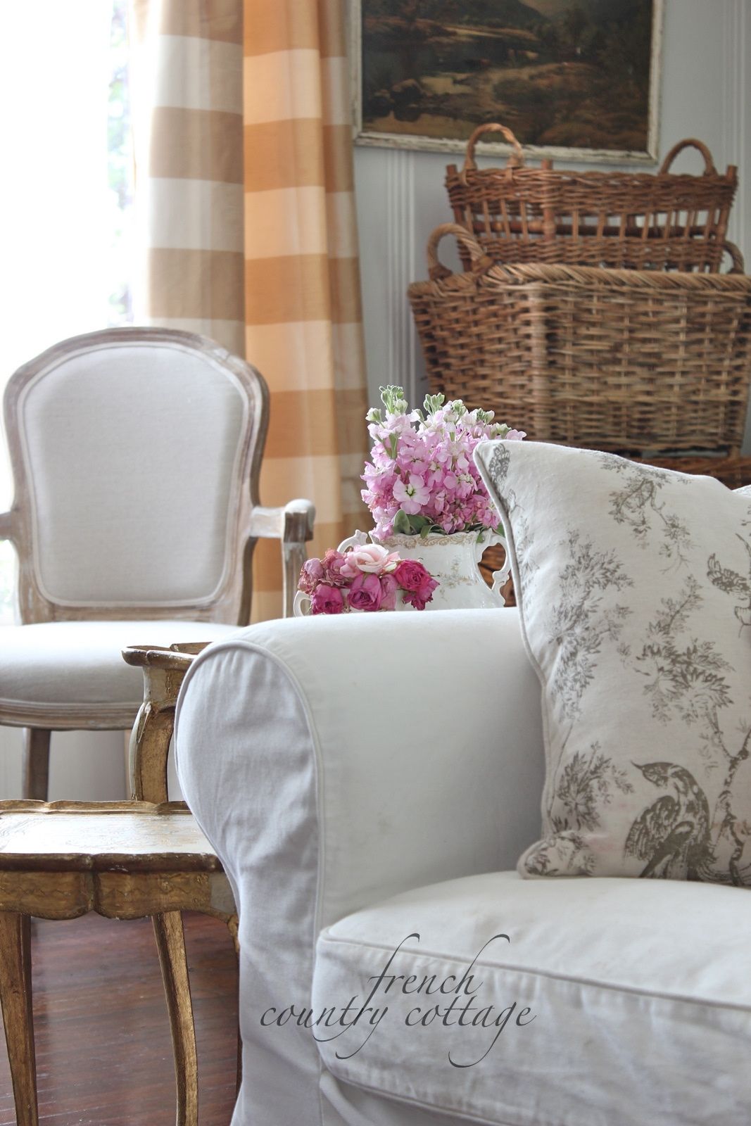 White Slipcovers French Country Cottage In Country Cottage Sofas And Chairs (View 15 of 15)