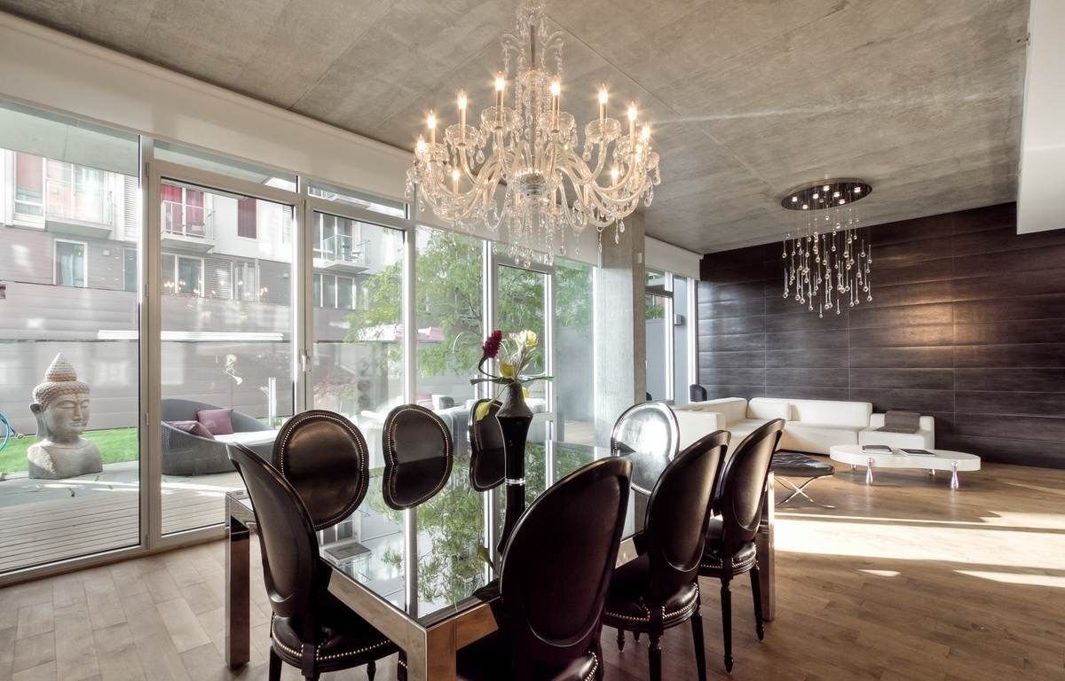 Fetching Images Of Dining Room Decoration With Unique Dining Room With Regard To Leather Chandeliers (View 18 of 25)