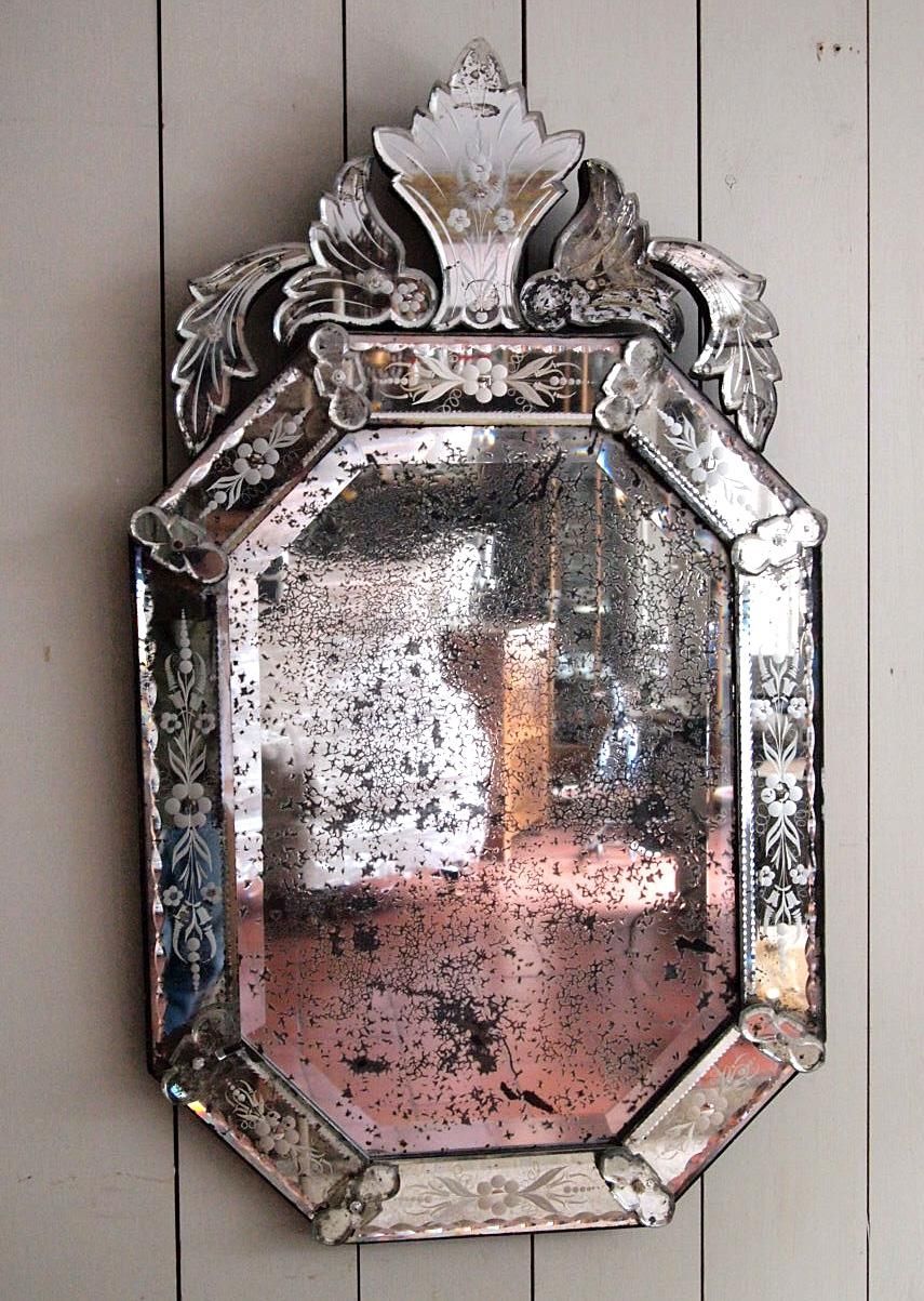 Interior: Vintage Venetian Mirror For Classic Interior Decor For Antique Venetian Glass Mirror (Photo 13 of 20)