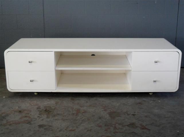 Magnificent Elite TV Stands Rounded Corners Pertaining To Tv Stand With Rounded Corners (Photo 42 of 50)