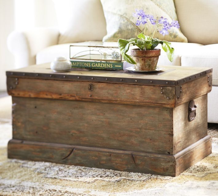 Remarkable Elite Trunk Chest Coffee Tables Inside Best 20 Wooden Trunk Diy Ideas On Pinterest Pallet Chest (View 2 of 50)