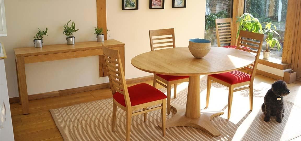 Round Extending Dining Table Designs | Oval Dining Tables Inside Circular Oak Dining Tables (View 20 of 20)