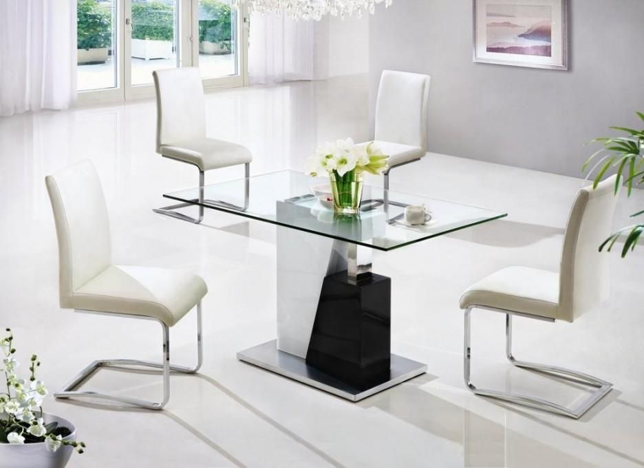 Small Dining Table. Small Dining Room With Small Dining Rooms With Small White Dining Tables (Photo 7 of 20)