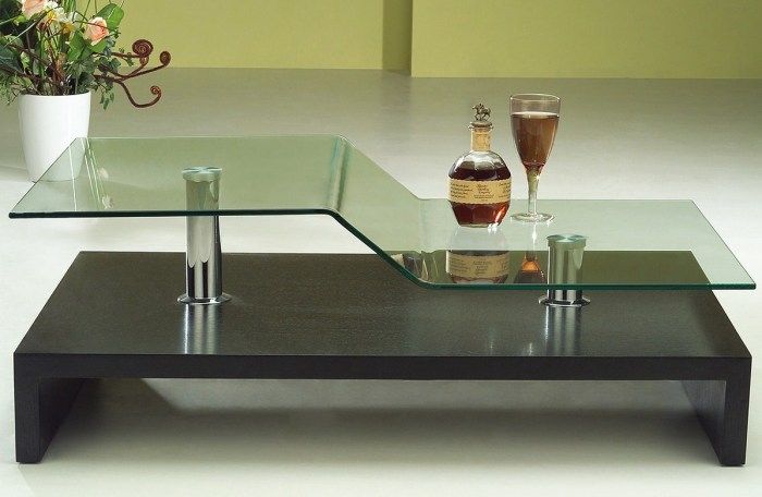 Stunning Variety Of Black Wood And Glass Coffee Tables For Perfect Black Wood Coffee Table Ideas (Photo 27 of 49)