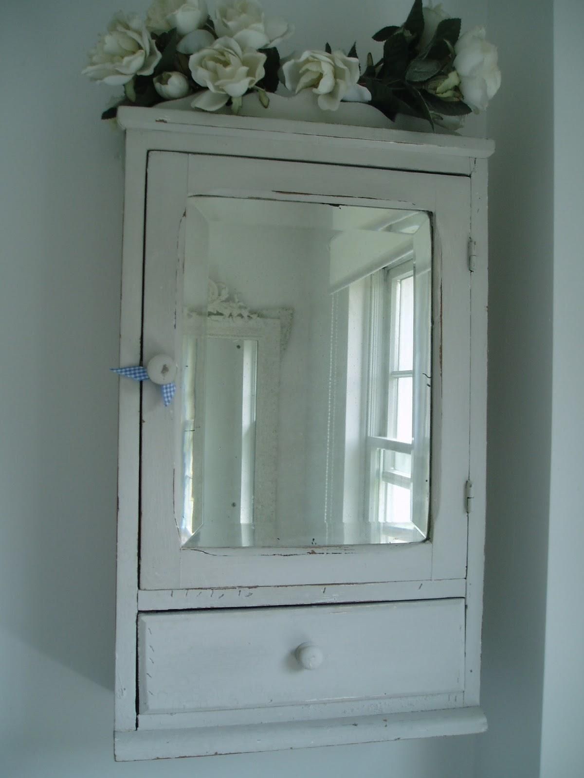 Tremendous Old Fashioned Bathroom Mirrors Buy John Lewis Vintage Inside Bathroom Mirrors Vintage (Photo 6 of 20)