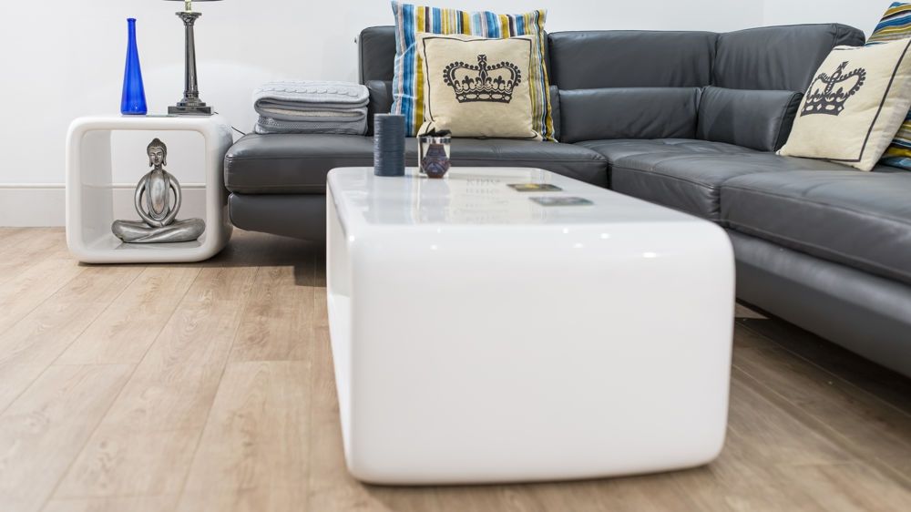 Wonderful Fashionable Oval Gloss Coffee Tables Regarding White Gloss Coffee Table (View 33 of 40)