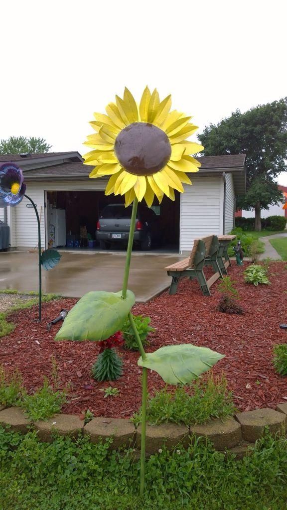 46 Best My Sheet Metal Flowers Images On Pinterest | Metal Flowers Regarding Metal Sunflower Yard Art (Photo 19 of 20)