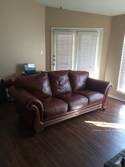 Leather/faux Leather Couch Question (View 3 of 20)