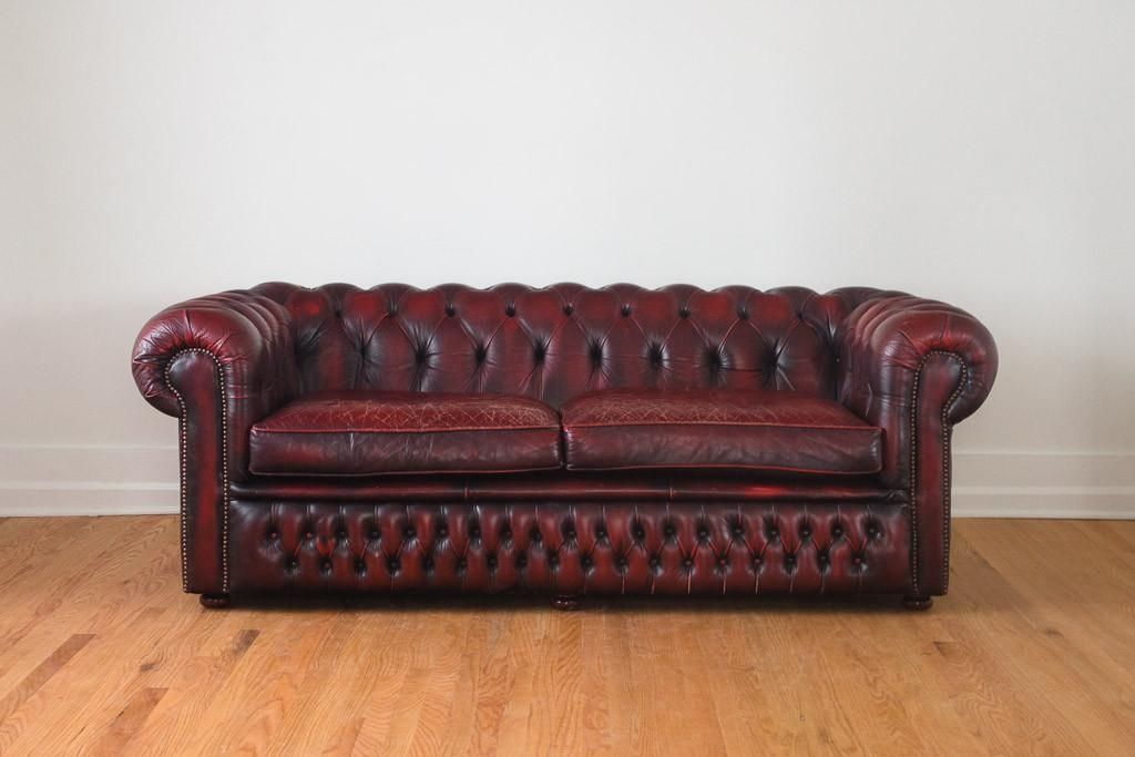 Vintage Chesterfield Sofa Leather — Flapjack Design : Antique For Craigslist Chesterfield Sofas (Photo 9 of 20)