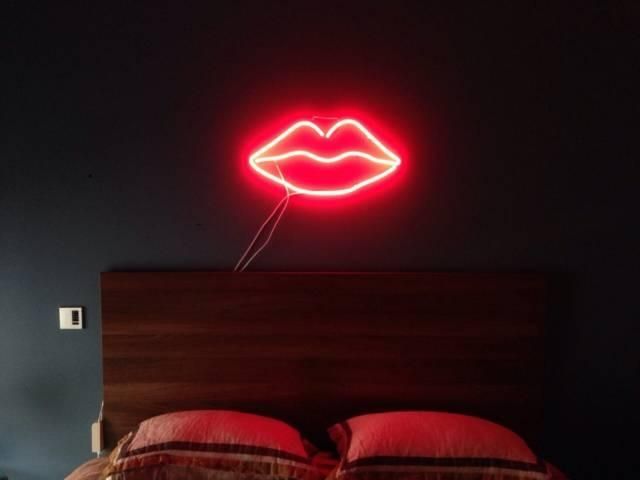 10 Cool Neon Art Lights That Will Transform Your Wall Into A Sign Regarding Neon Light Wall Art (View 3 of 20)