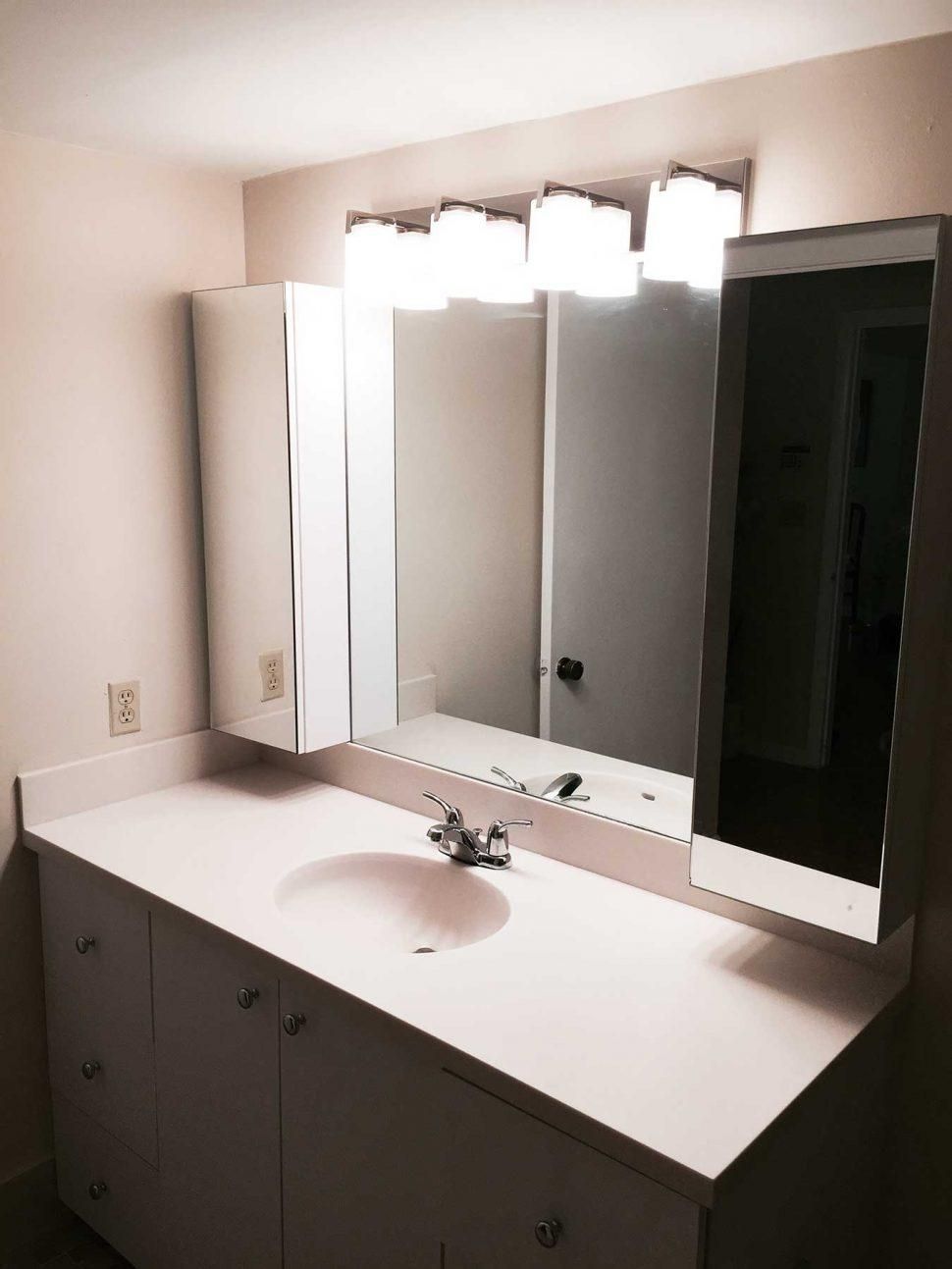 Bathroom Cabinets : Bathroom Mirror Cabinet Bathroom Mirrors Regarding Commercial Bathroom Mirrors (View 11 of 20)