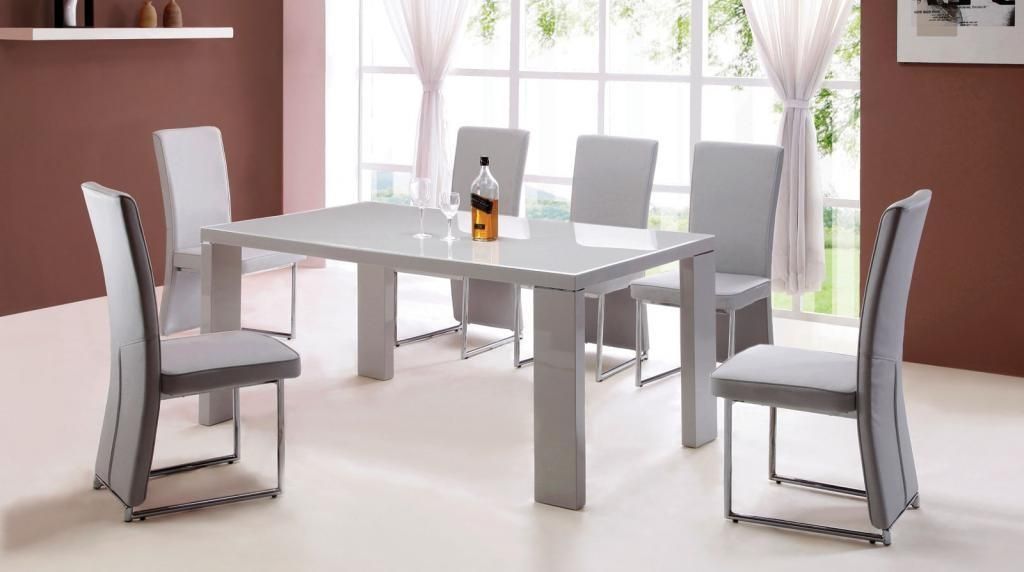 Cream Gloss Dining Table And Chairs I34 About Brilliant Interior With Regard To Latest High Gloss Cream Dining Tables (View 6 of 20)