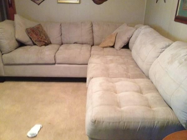 Local Swap Shop – Cindy Crawford Metropolis 3 Pc. Microfiber With Cindy Crawford Sectional Sofas (Photo 20 of 20)