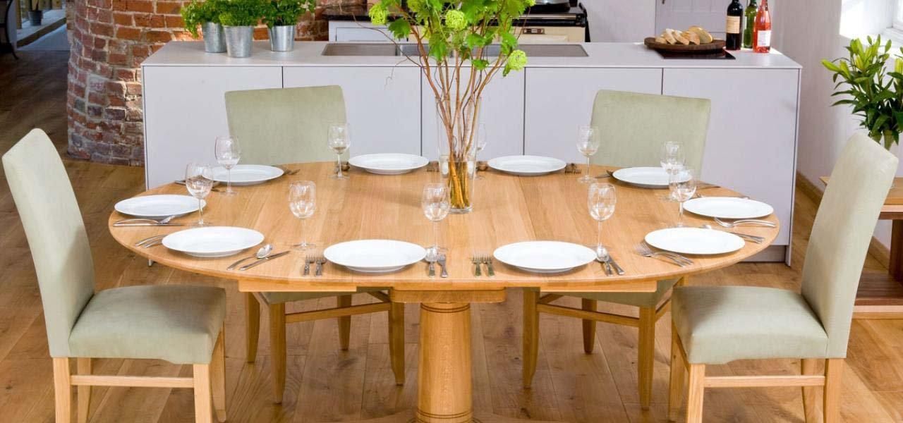 Oval Dining Table | Pedestal Walnut & Oak Dining Tables In Most Popular Oval Oak Dining Tables And Chairs (Photo 8 of 20)