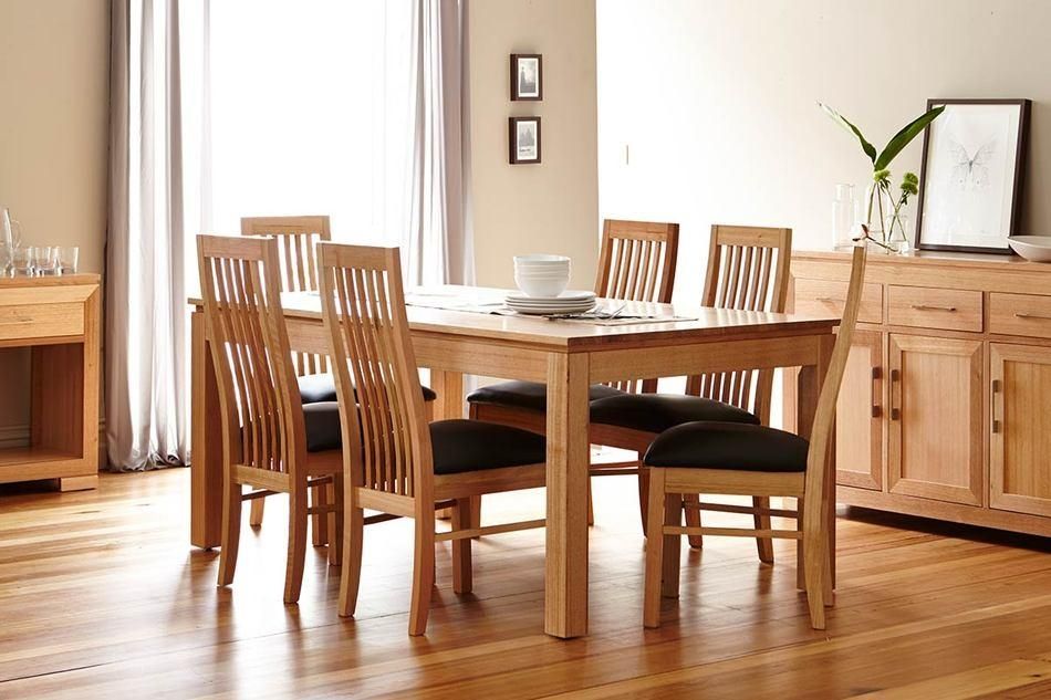 Tamworth Dining Suite <Br> Tassie Oak With A Natural Finish For Most Recent Oak Dining Suites (Photo 14 of 20)