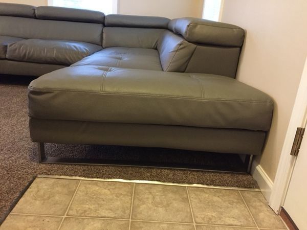 Charcoal Grey Leather Sectional Couch (Furniture) In Lancaster, Pa Regarding Lancaster Pa Sectional Sofas (View 9 of 10)