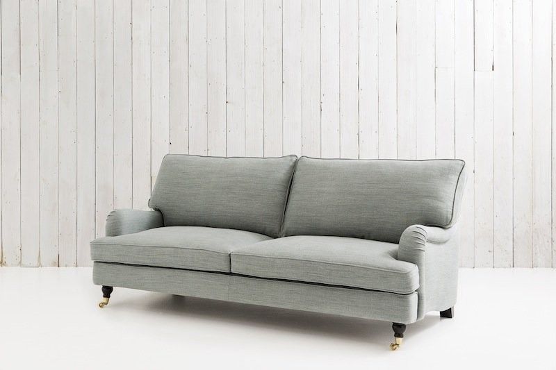 Florence Classic Upholstered Sofa Regarding Florence Sofas (Photo 33508 of 35622)