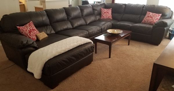 Lawson Three Piece Sectional Sofa (Furniture) In Roanoke, Va – Offerup Pertaining To Roanoke Va Sectional Sofas (View 1 of 10)