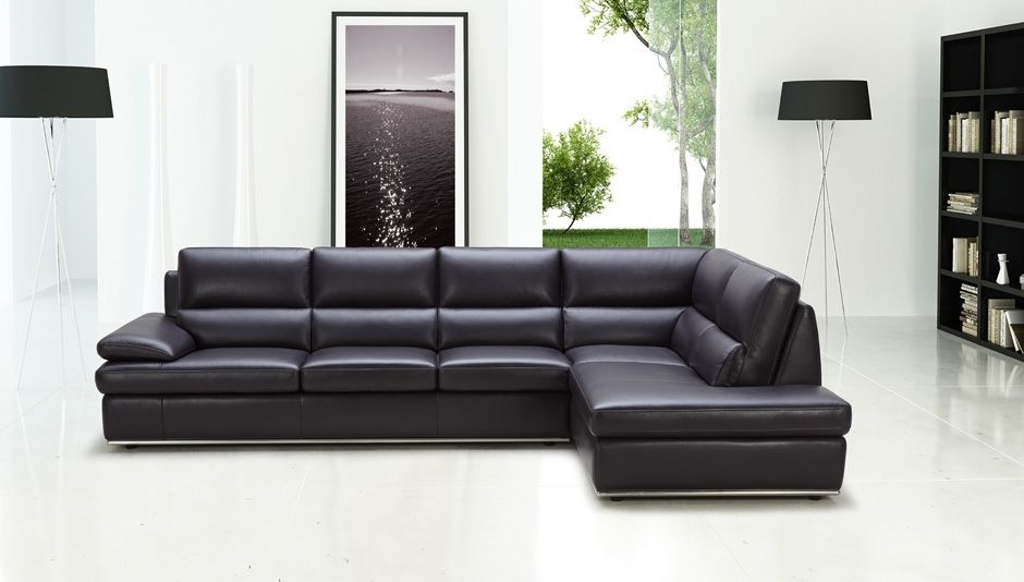 Sectional Sofa Design: Contemporary Leather Sectional Sofa Kayson In High End Leather Sectional Sofas (View 3 of 10)