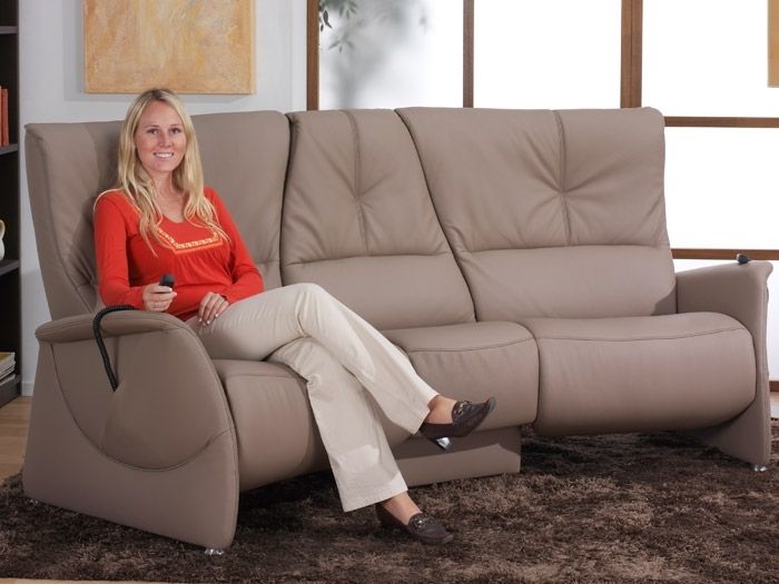 Solway Curved Electric Leather Sofahimolla Zerostress Furniture Pertaining To Curved Recliner Sofas (View 9 of 10)