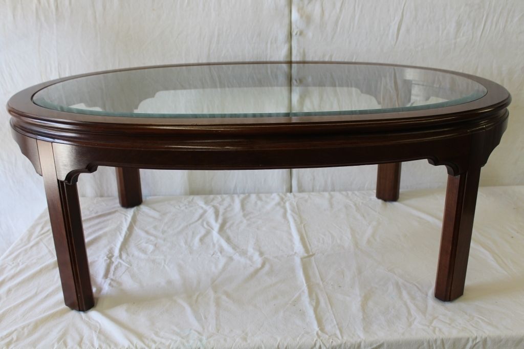 Ethan Allen Cherry Oval Cocktail Table With Intended For Allen Cocktail Tables (View 15 of 40)