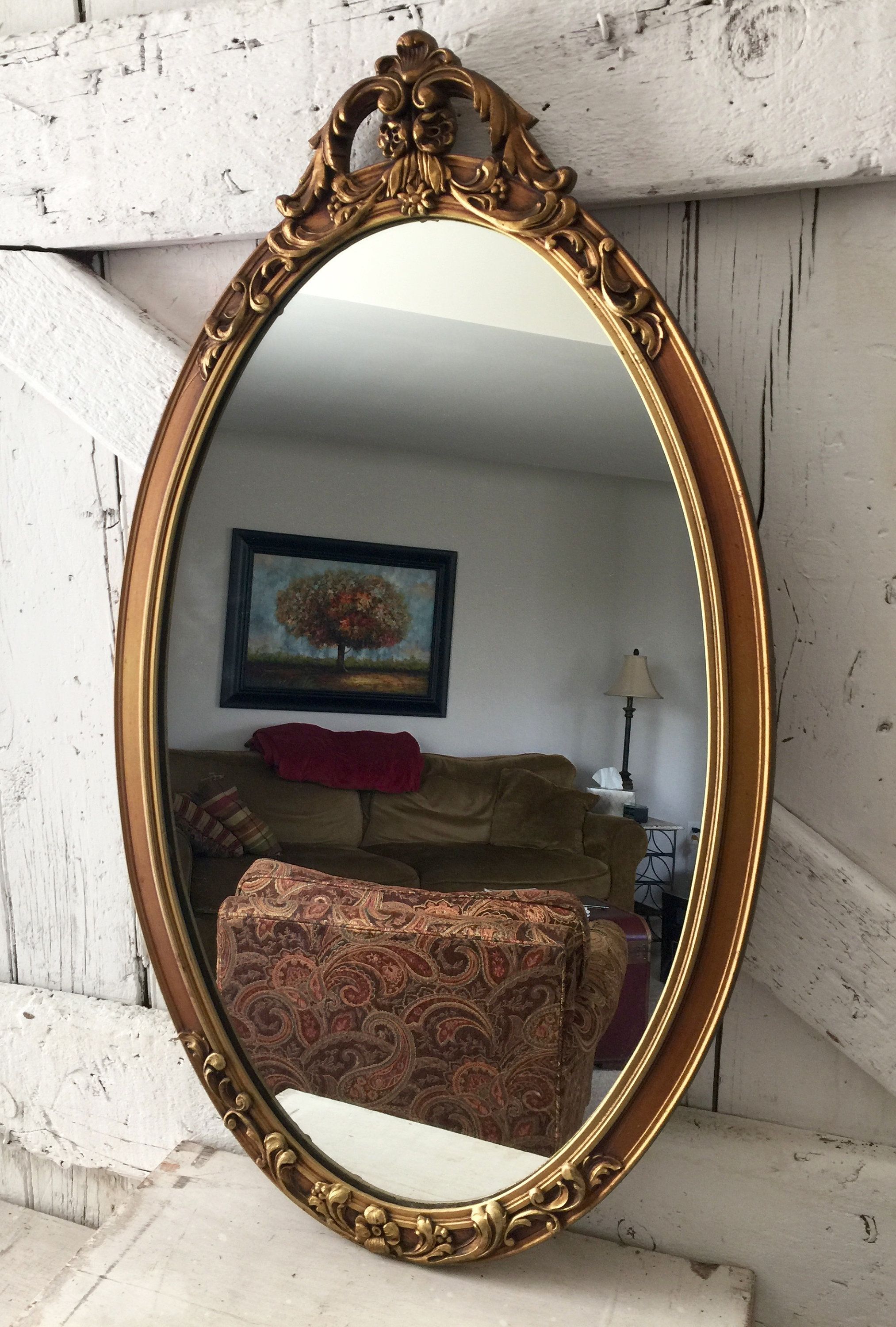 Ausergewohnlich White Vintage Full Length Wall Mirror In Oval Wood Wall Mirrors (View 20 of 20)