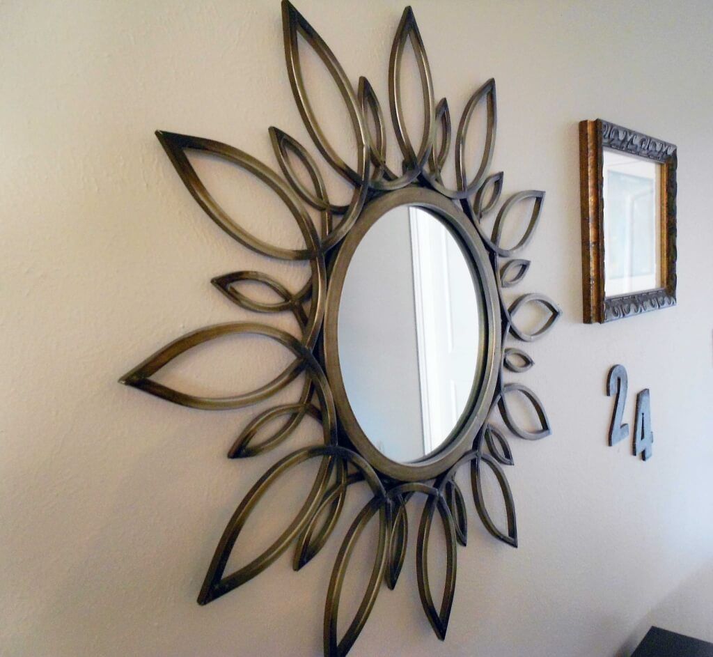 Starburst Wall Mirrors – Mirror Ideas Throughout Deniece Sunburst Round Wall Mirrors (View 20 of 20)