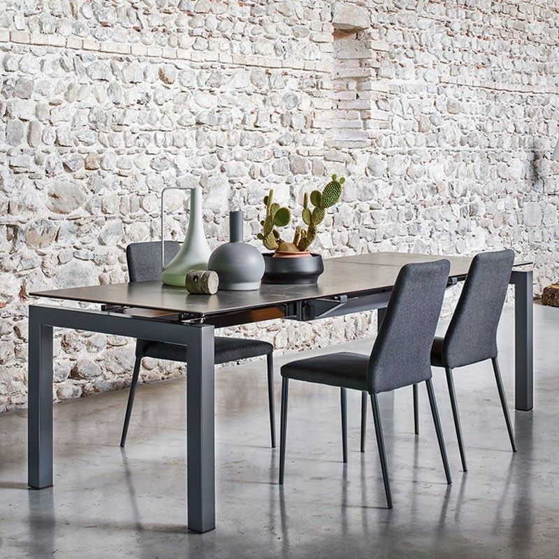 Airport Table Calligaris | Modern Glass Extending Dining Table With Regard To Modern Glass Top Extension Dining Tables In Matte Black (View 4 of 25)
