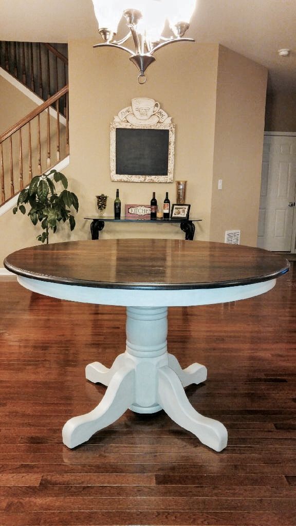 Beautiful Solid Oak Table (View 3 of 25)