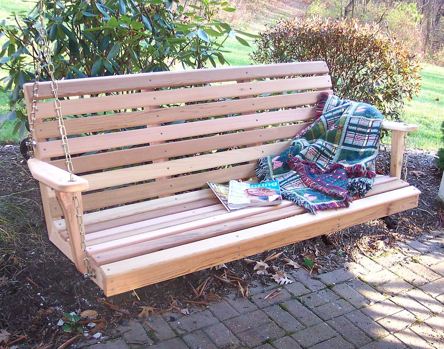 Red Cedar American Classic Porch Swing Pertaining To Classic Porch Swings (View 4 of 25)