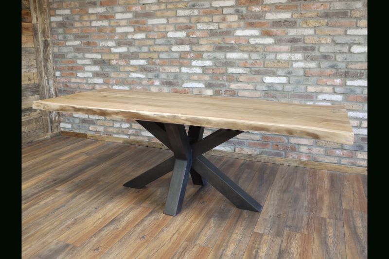 Urban Acacia Wood Dining Table – Heavy Iron Legs Pertaining To Unique Acacia Wood Dining Tables (View 20 of 25)