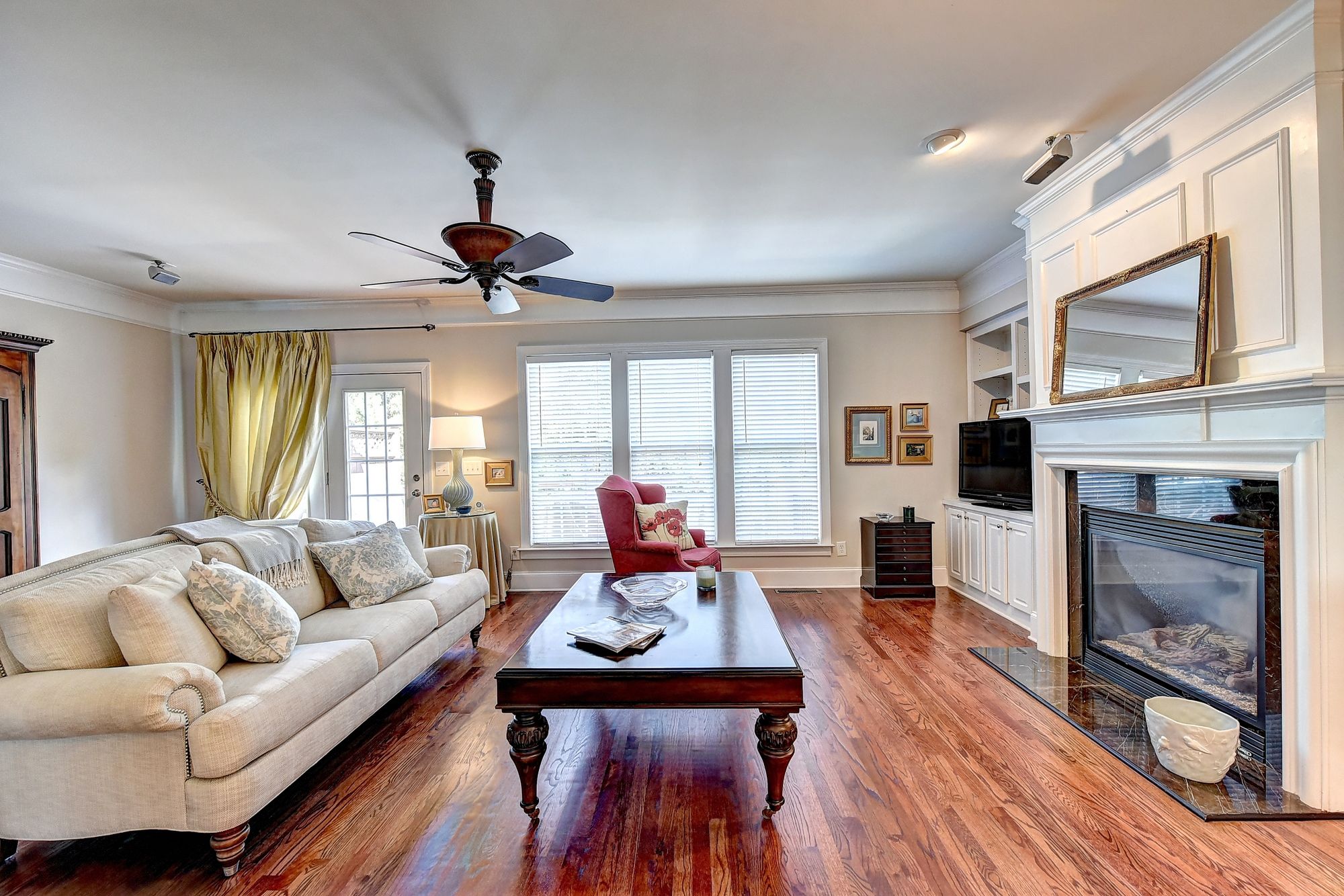 Tina Hunsicker New Listing | Real Vinings | Buckhead Throughout Most Up To Date Hunsicker Dining Tables (View 1 of 15)