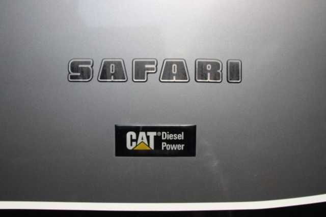 1998 Used Safari Continental Panther 425 Class A In For Panther Black Leather Dual Power Reclining Sofas (View 13 of 15)
