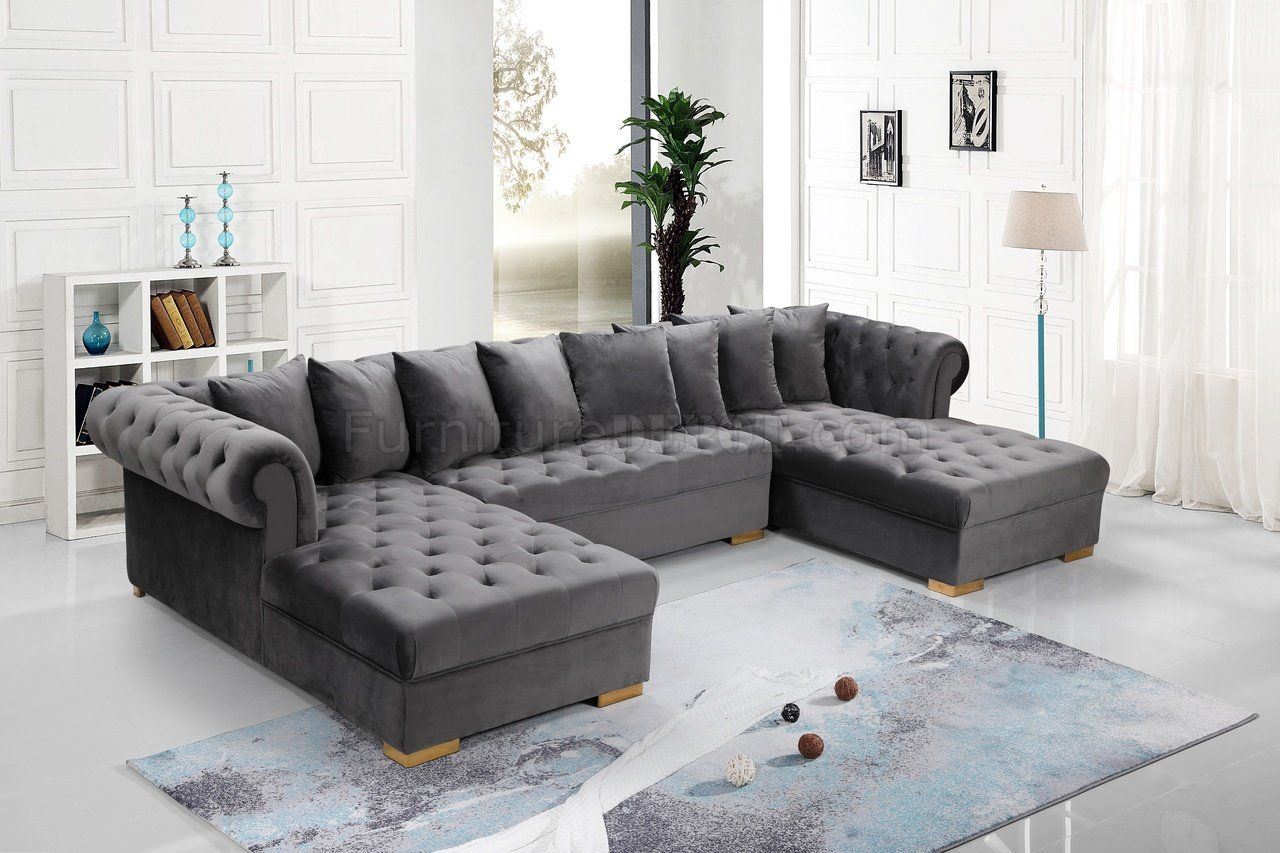 Presley Sectional Sofa 698 In Grey Velvet Fabricmeridian For Noa Sectional Sofas With Ottoman Gray (View 9 of 15)