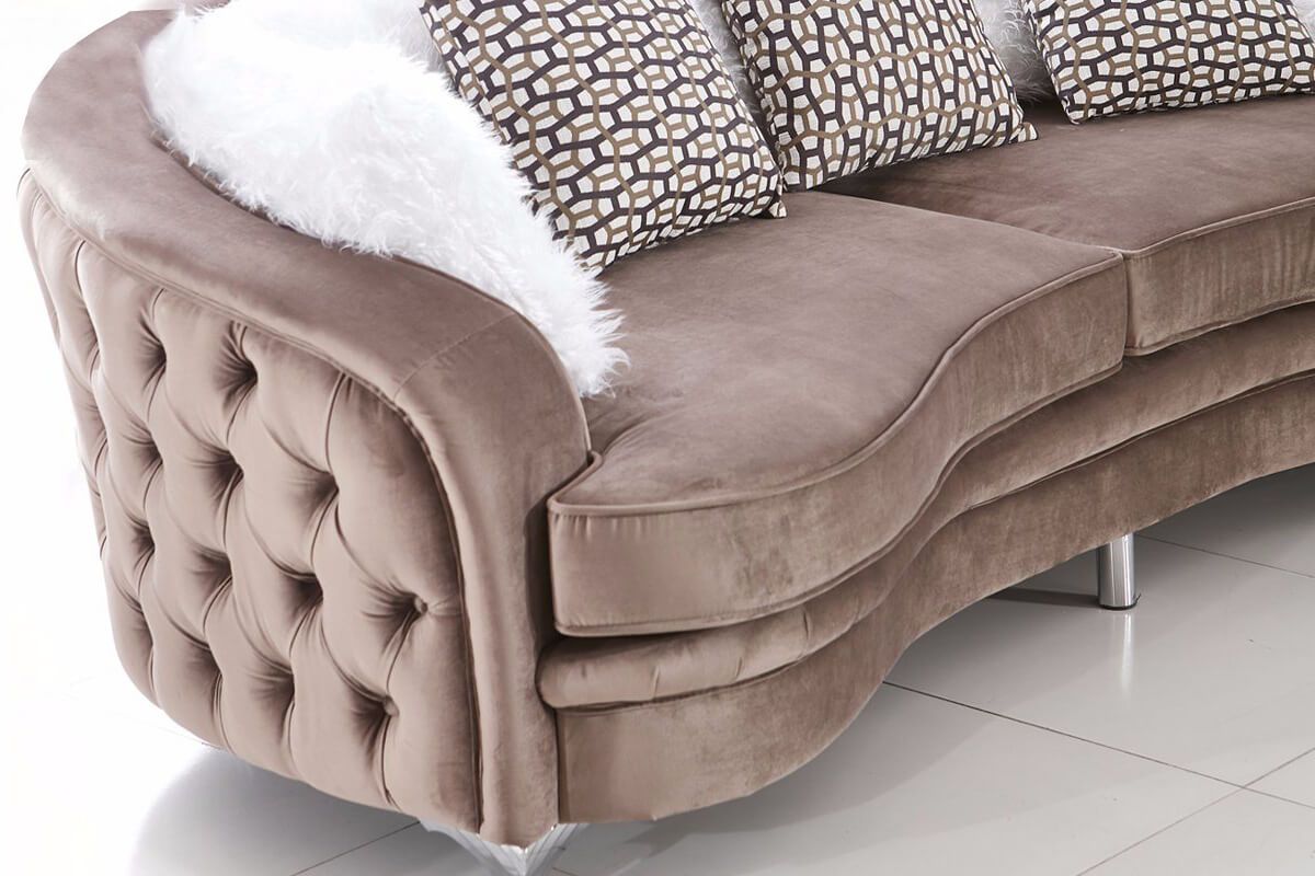 Round Fabric Chesterfield Sofa | Velvet Chesterfield Sofa With Regard To Lounge Sofas And Chairs (View 15 of 15)