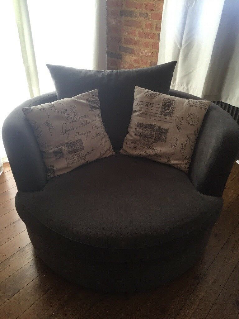 Round Snuggle Sofa | In Ipswich, Suffolk | Gumtree Pertaining To Snuggle Sofas (View 1 of 15)