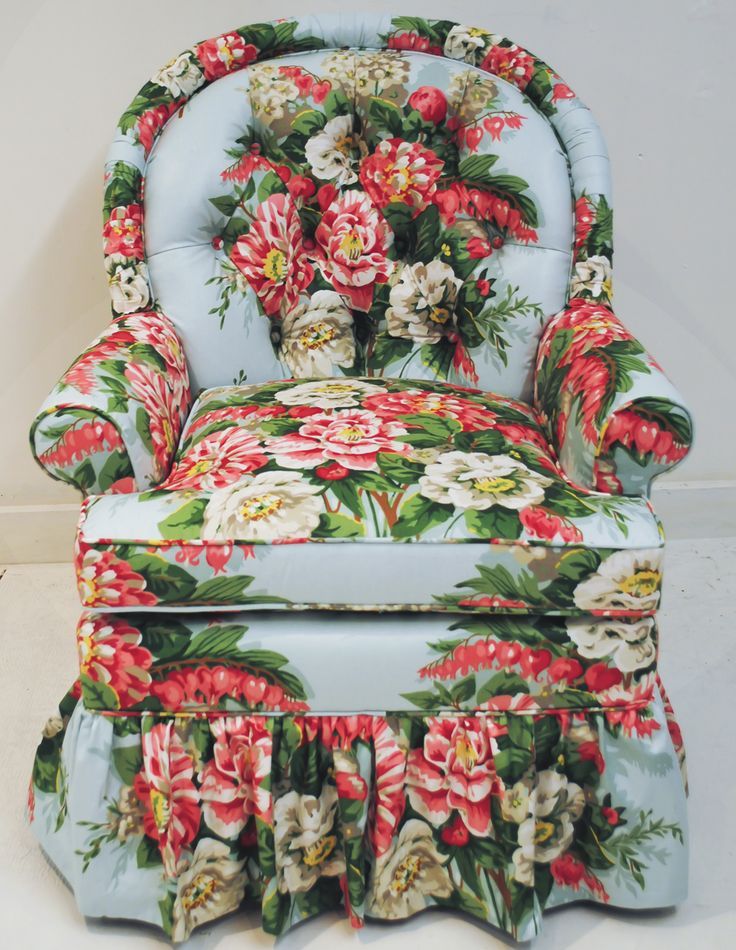 Tufted Floral Chair | Decor, Vintage Interiors, Eclectic Home For Yellow Chintz Sofas (View 12 of 15)