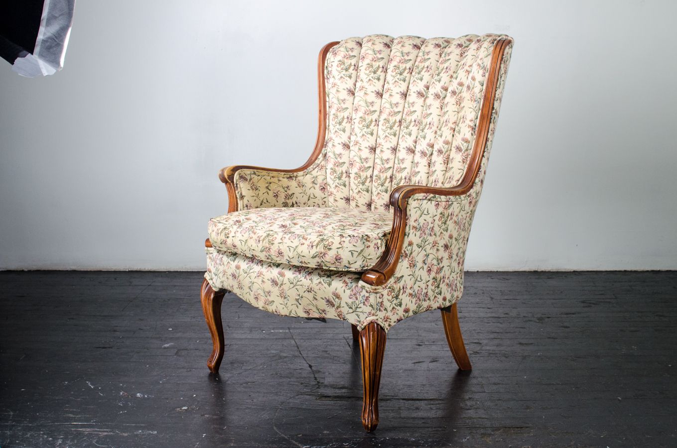 Vintage Chair, Arm Floral | Amigo Party Rentals, Inc (View 12 of 15)