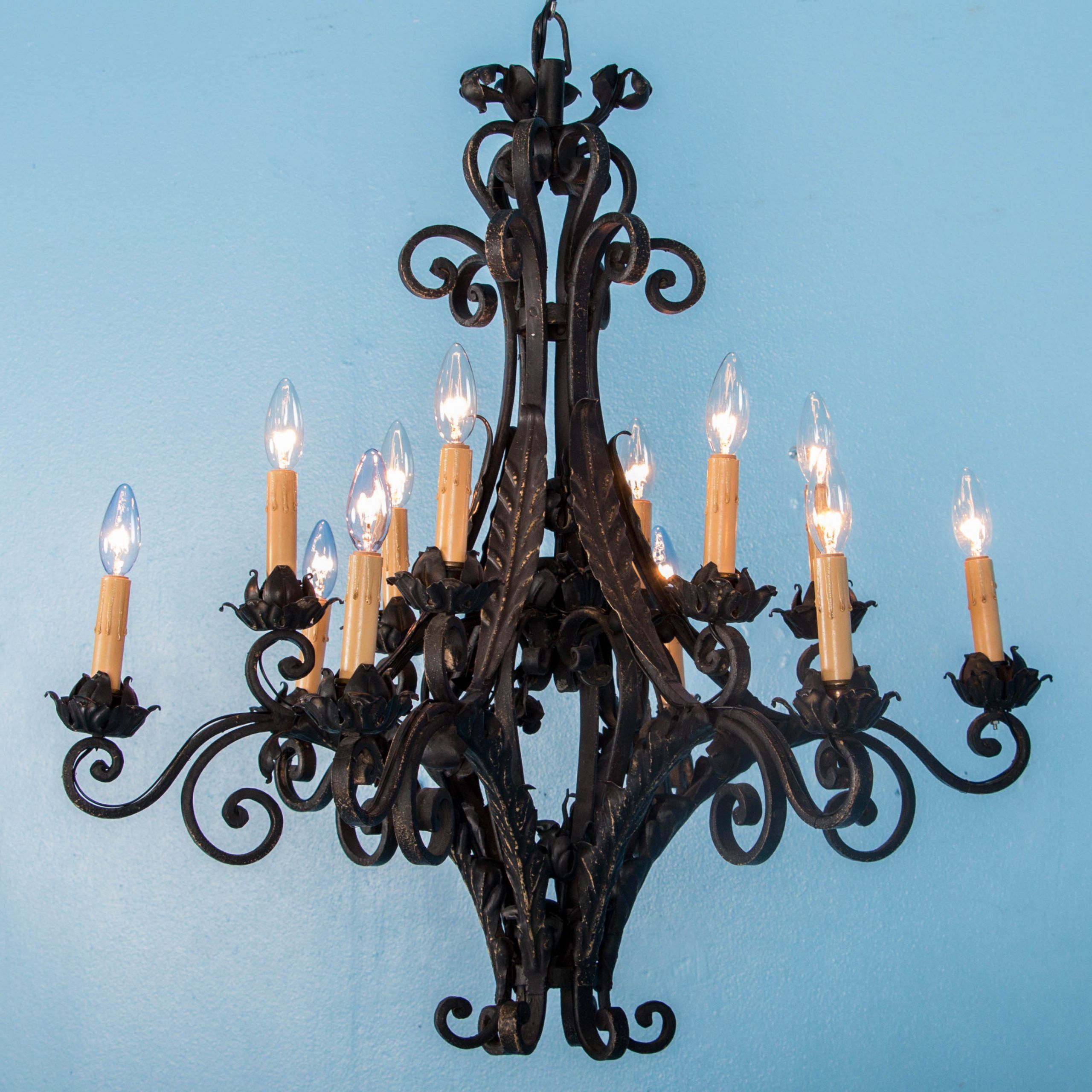 Antique 12 Light Scrolled Black Iron Chandelier In Black Iron Eight Light Minimalist Chandeliers (View 9 of 15)