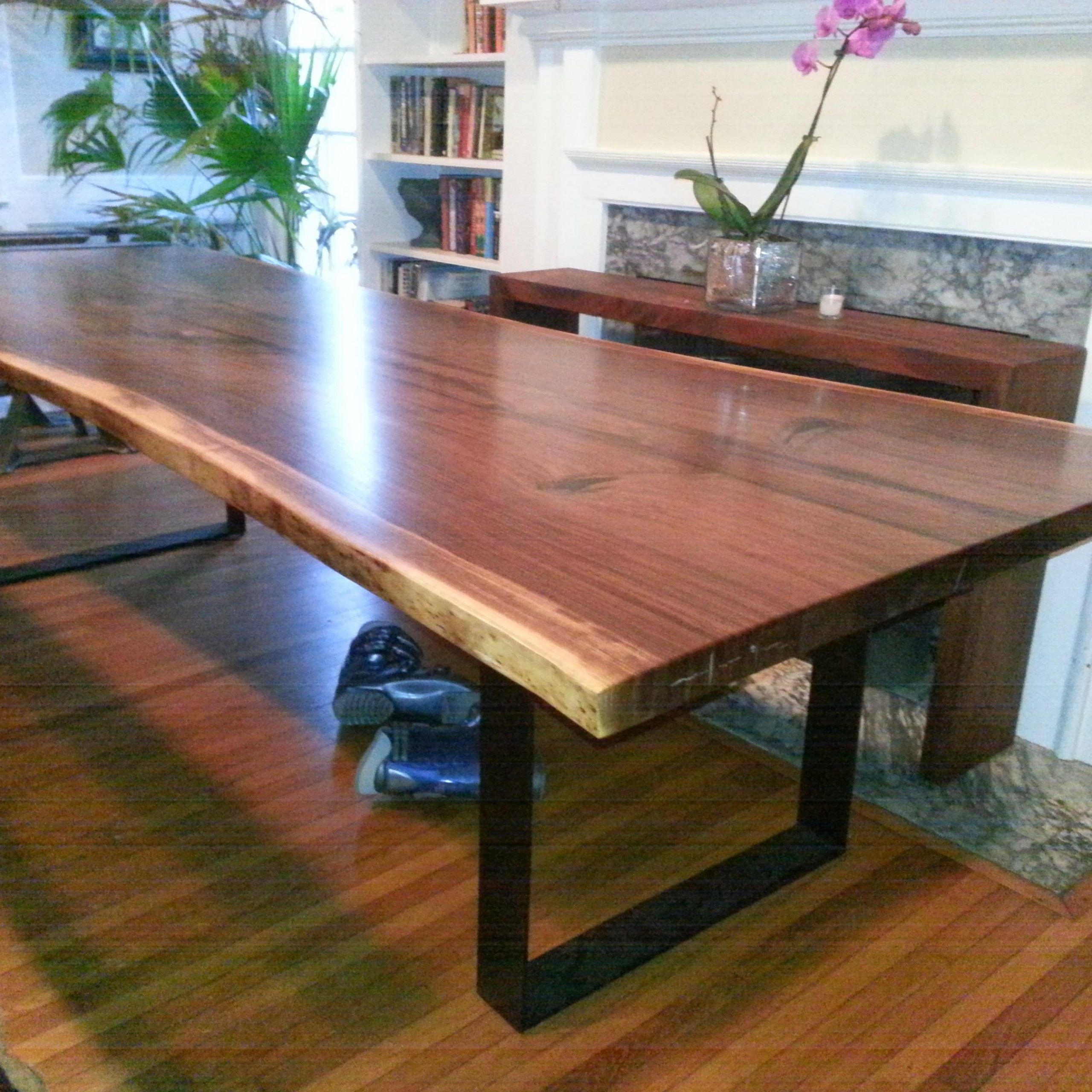 10'X4' Matchbook Black Walnut With Simple, Contemporary For 2018 Black And Walnut Dining Tables (View 1 of 15)