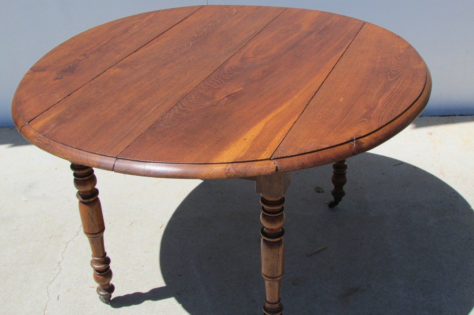 Antique Round Drop Leaf Oak Dining Table, 1900S For Sale With Regard To Most Popular Vintage Brown Round Dining Tables (View 14 of 15)