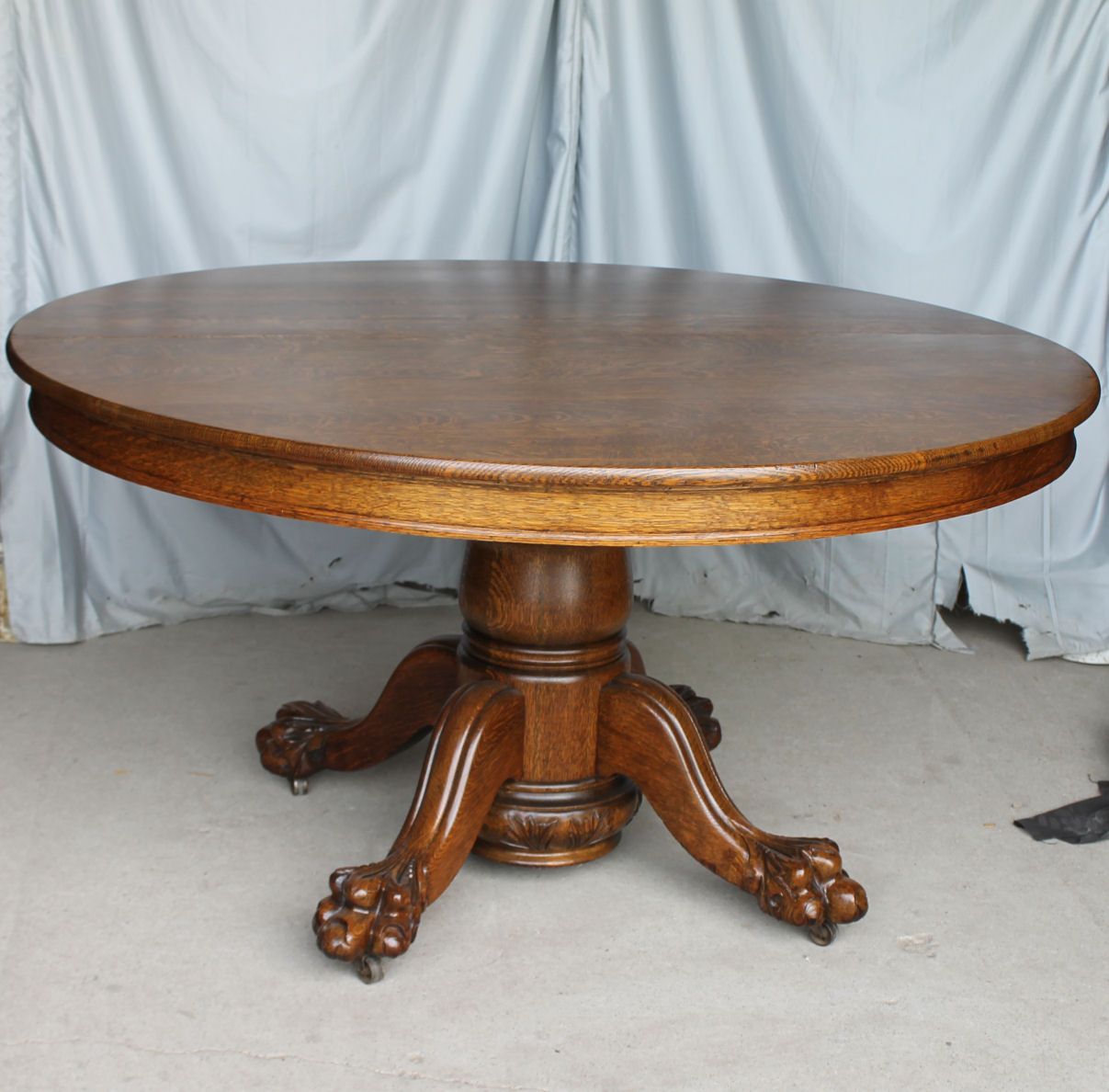 Bargain John'S Antiques | Antique Round Oak Dining Table With Regard To Recent Vintage Brown Round Dining Tables (View 8 of 15)