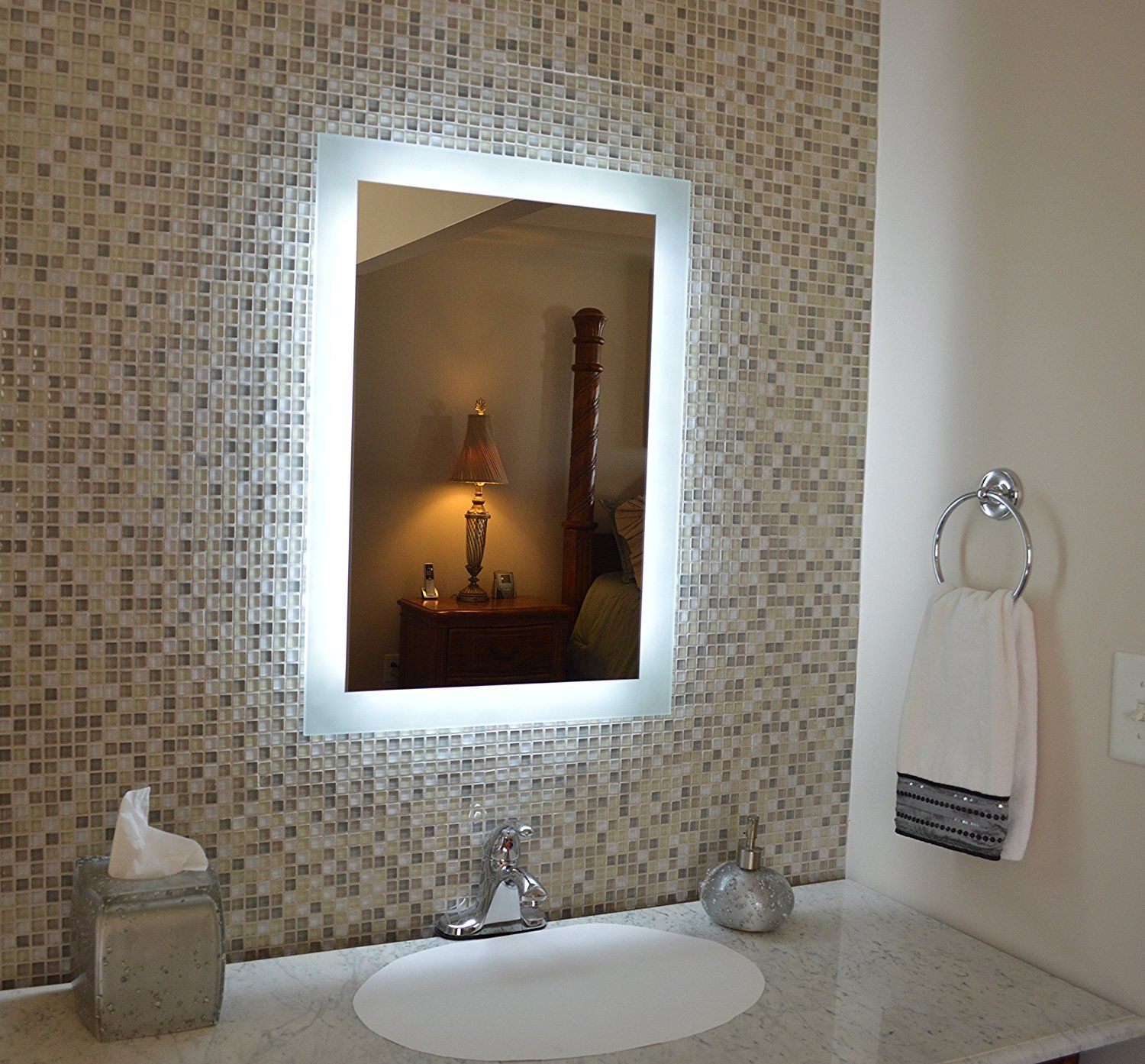 5Mm Silver Coating Bathroom Led Mirrors Best Prices With Frosted Area In Tunable Led Vanity Mirrors (View 10 of 15)