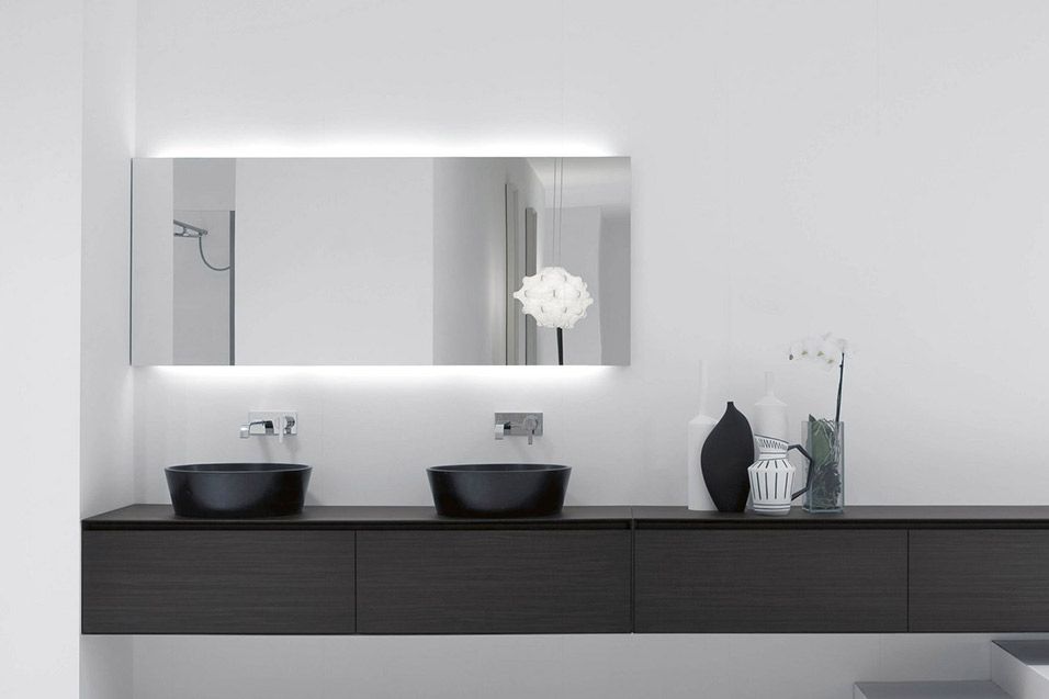 Flash Led Back Lit Mirror | Ambient Showroom Throughout Back Lit Freestanding Led Floor Mirrors (View 14 of 15)