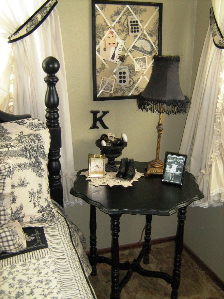 Kindred Style: French Country Bedroom Pertaining To Semi Gloss Black Beaded Oval Wall Mirrors (View 4 of 15)