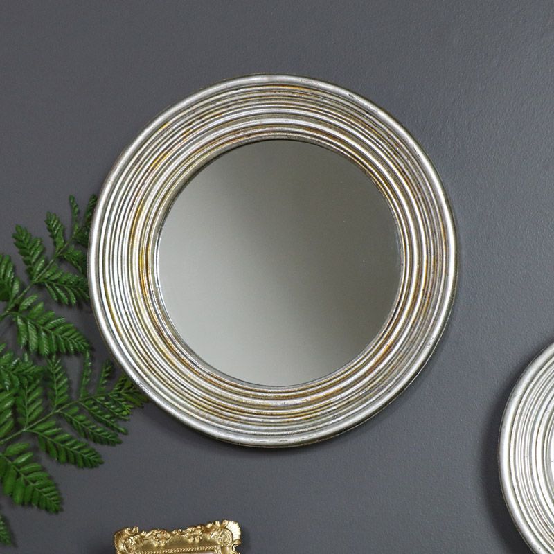 Large Antiqued Round Silver Wall Mirror – Melody Maison® Pertaining To Silver Quatrefoil Wall Mirrors (View 14 of 15)