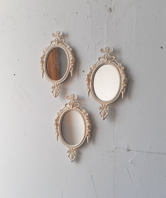 Oval Wall Mirror Set Of Three In Glossy Vintage White Regarding Oval Wide Lip Wall Mirrors (View 12 of 15)