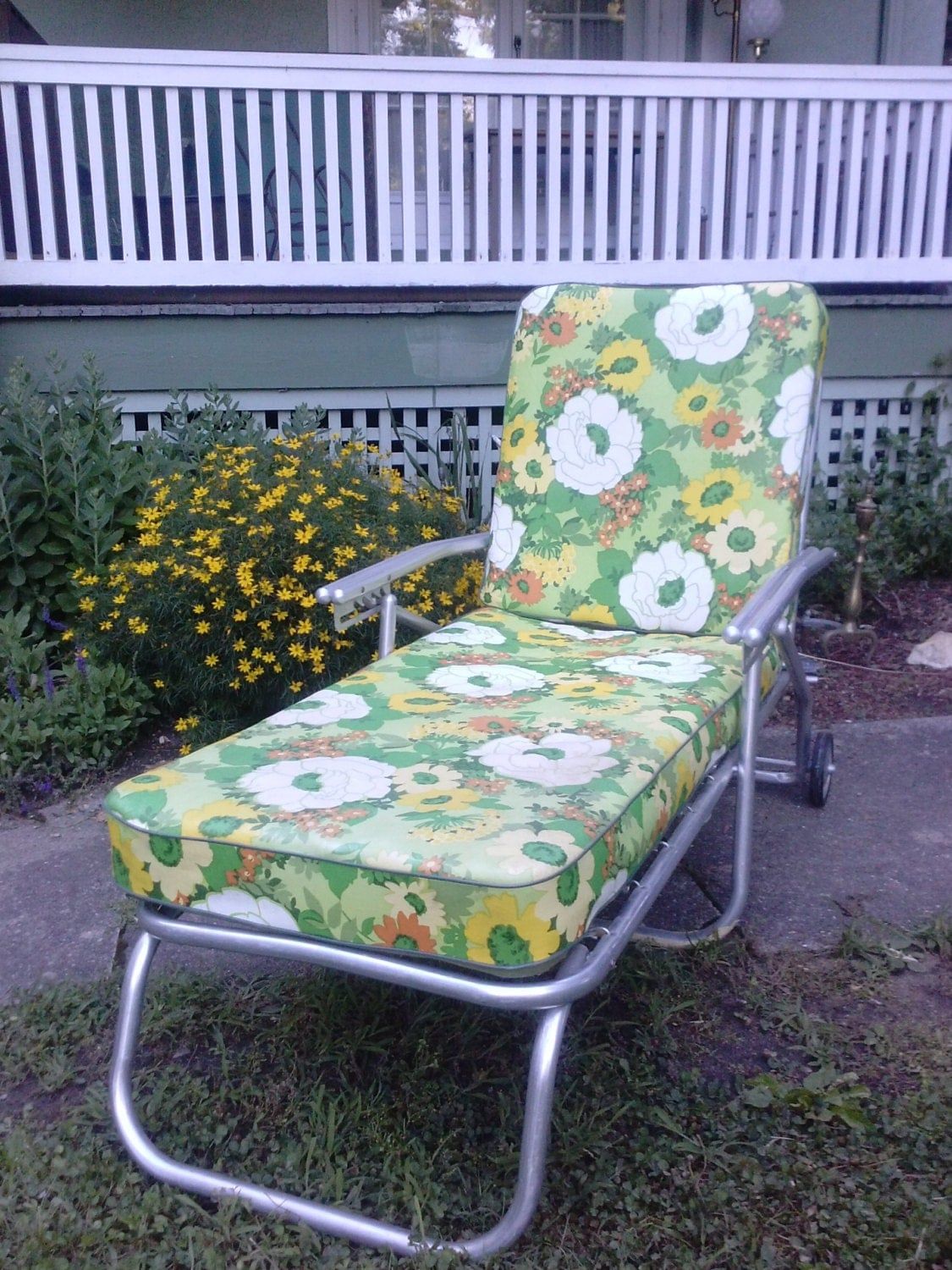 Hold/ Vintage Mid Century Aluminum Chaise Loungenortherngate Pertaining To Steel Arm Outdoor Aluminum Chaise Sets (View 14 of 15)