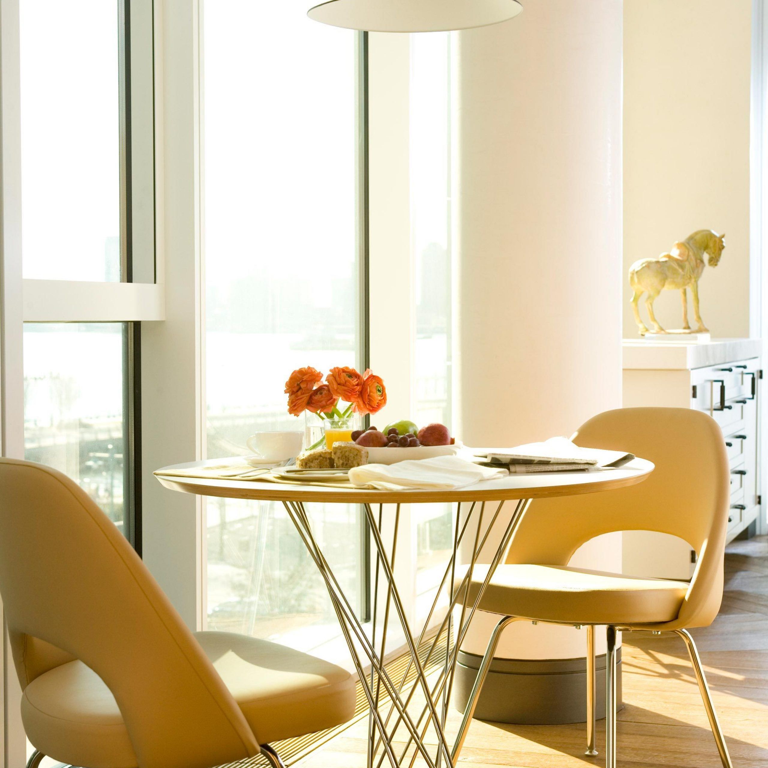 Saarinen Executive Armless Chair With Tubular Legs In 2020 | Dining Within Armless Round Dining Sets (View 15 of 15)